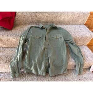 UNTUCKit mens large green button front shirt